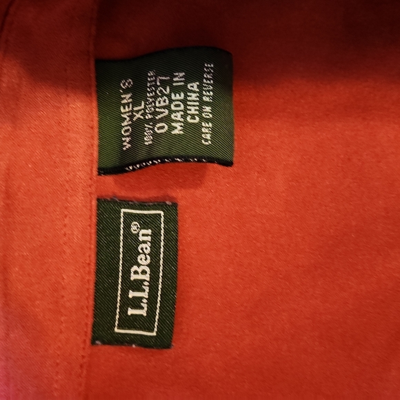 L.L. Bean Rust Orange Supersoft Button Down, XL - Picture 9 of 11